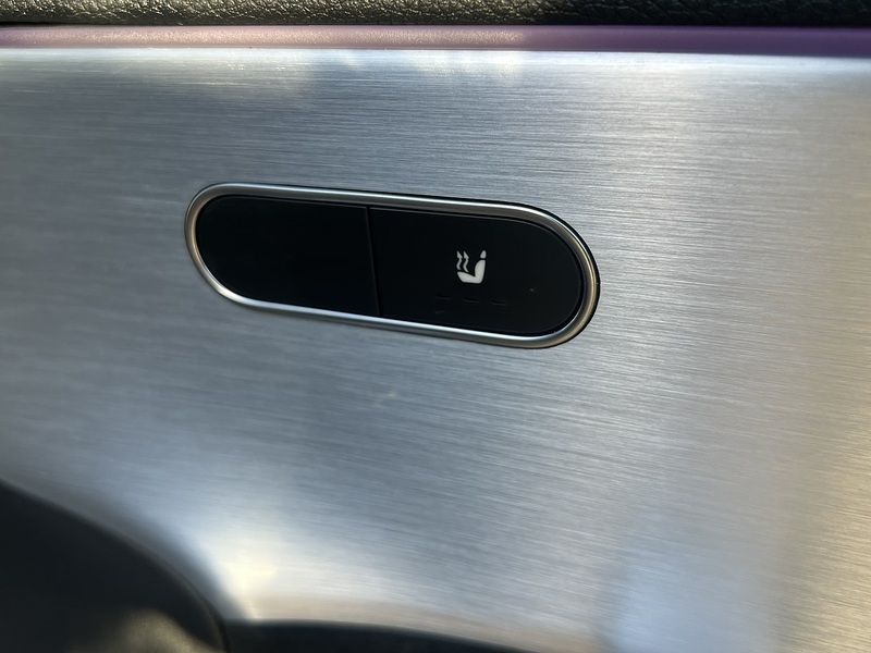 Mercedes-Benz A Class A250e AMG Line - U11414