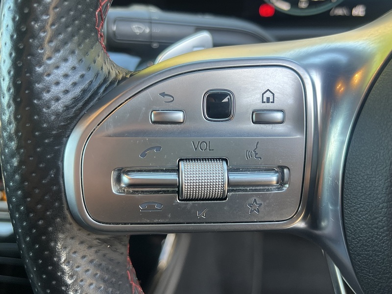 Mercedes-Benz A Class A250e AMG Line - U11414