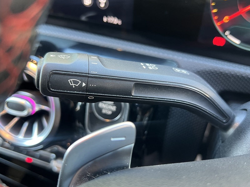 Mercedes-Benz A Class A250e AMG Line - U11414