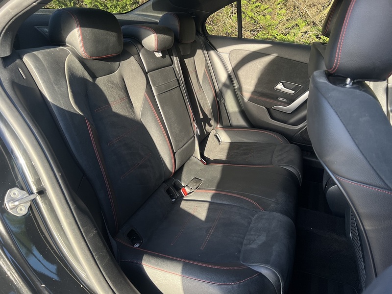 Mercedes-Benz A Class A250e AMG Line - U11414