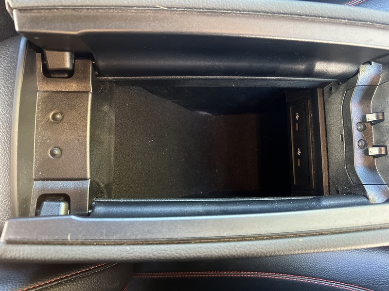 Mercedes-Benz A Class A250e AMG Line - U11414