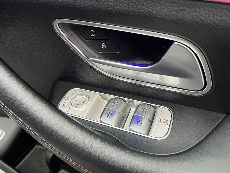 Mercedes-Benz GLE GLE300d AMG Line - U11418