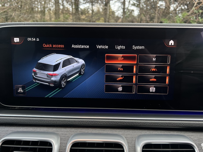 Mercedes-Benz GLE GLE300d AMG Line - U11418