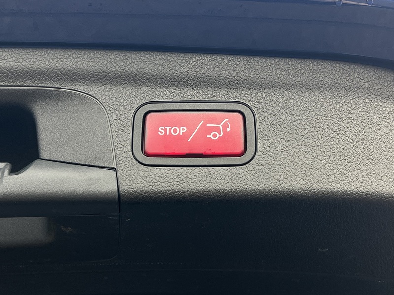 Mercedes-Benz GLE GLE300d AMG Line - U11418