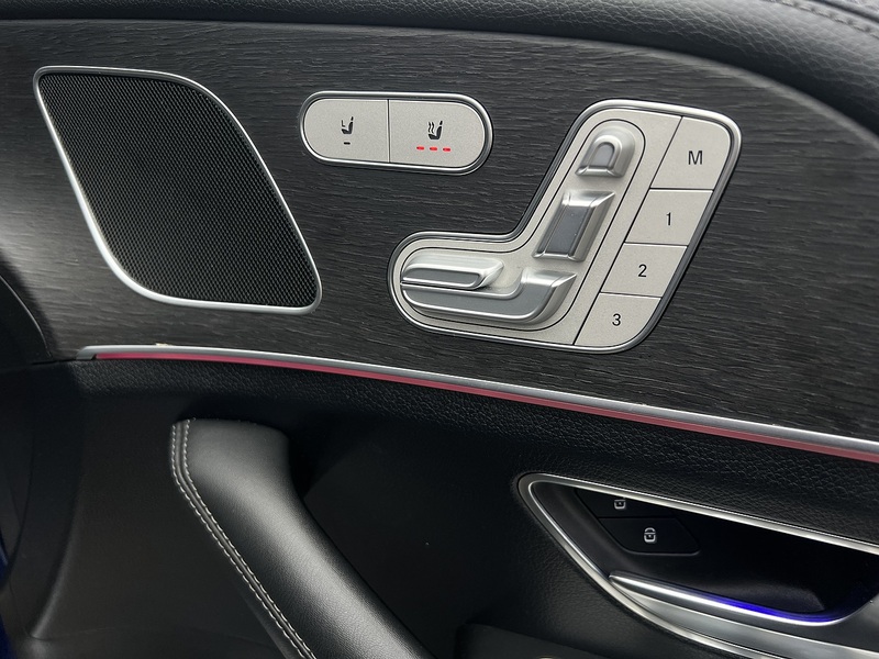 Mercedes-Benz GLE GLE300d AMG Line - U11418