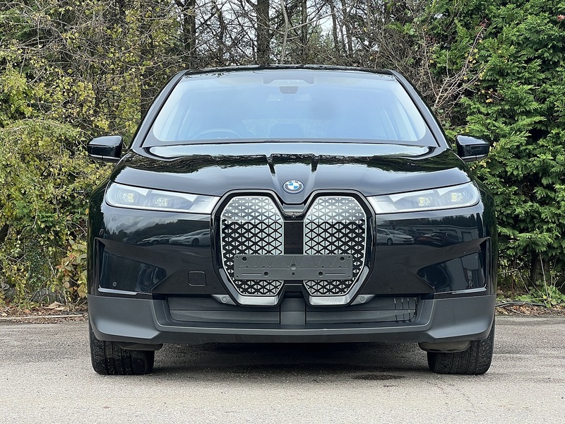 BMW iX 40 Sport - U11419