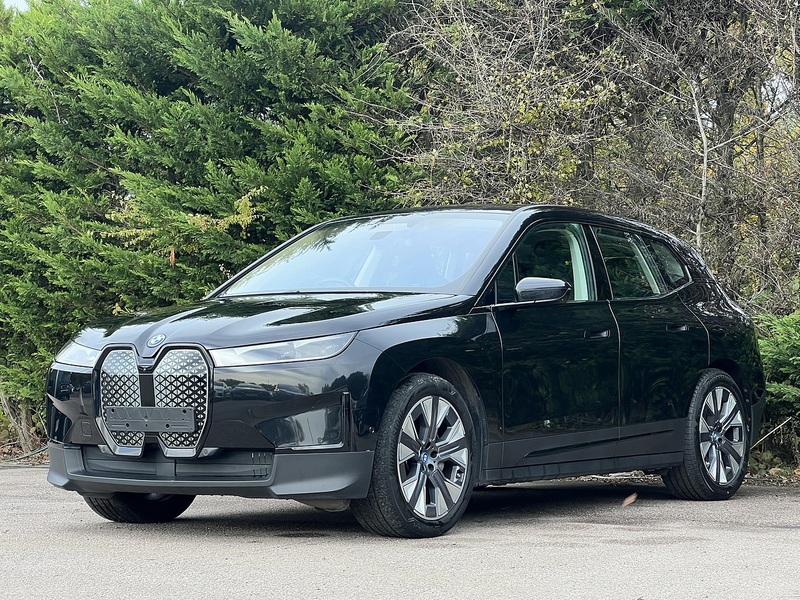 BMW iX 40 Sport - U11419