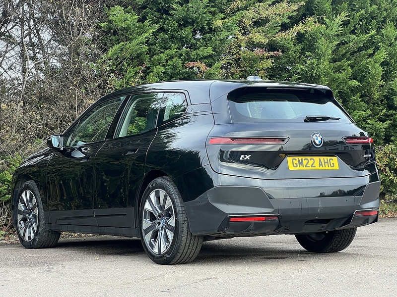 BMW iX 40 Sport - U11419