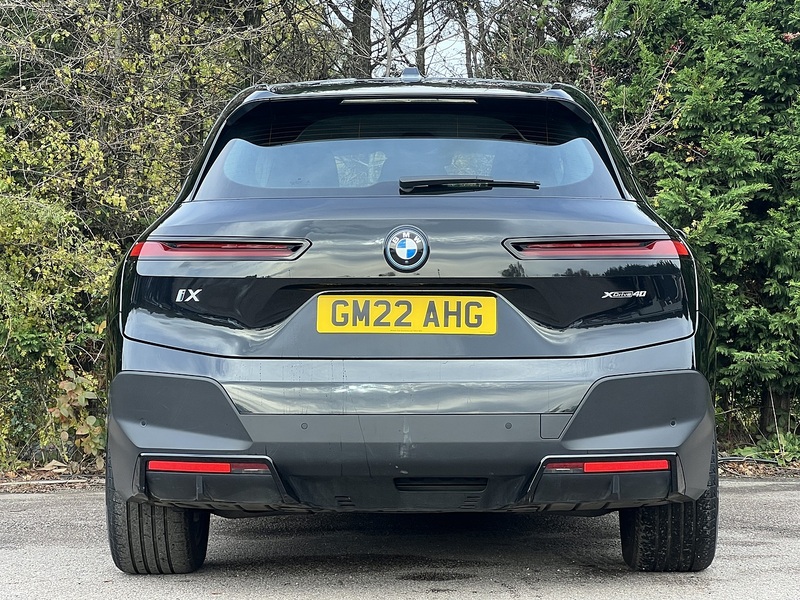 BMW iX 40 Sport - U11419