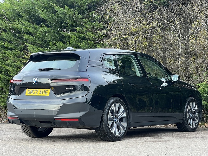 BMW iX 40 Sport - U11419