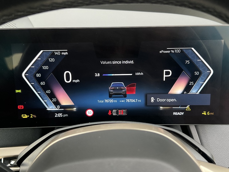 BMW iX 40 Sport - U11419