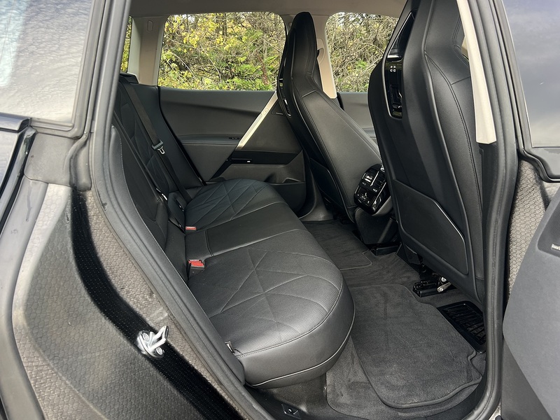 BMW iX 40 Sport - U11419