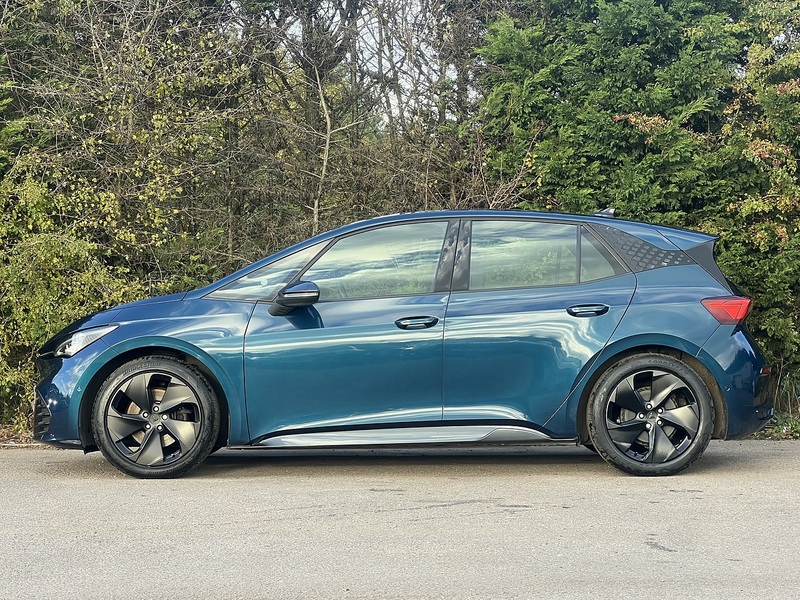 CUPRA Born V1 - U11421