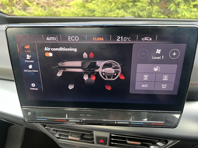 CUPRA Born V1 - U11421