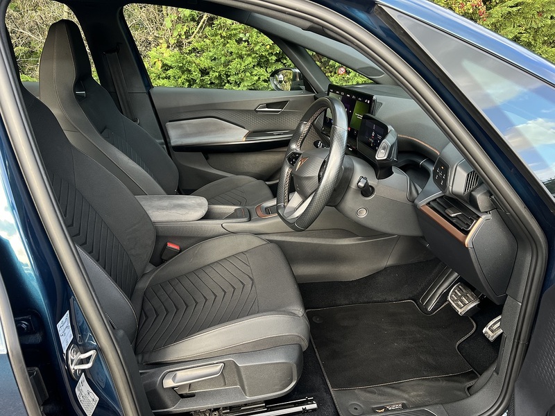 CUPRA Born V1 - U11421