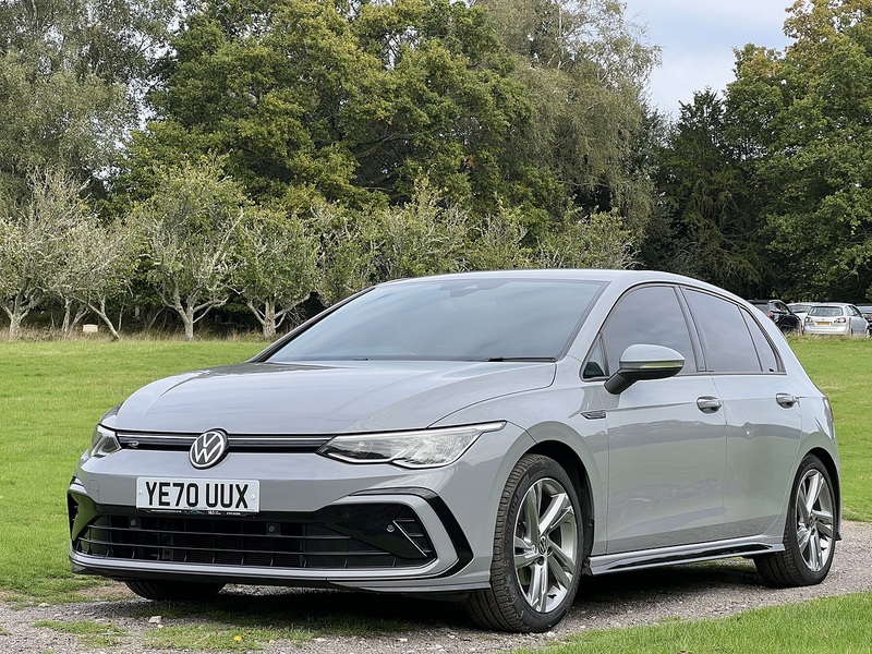 Volkswagen Golf eTSI MHEV R-Line - U11422