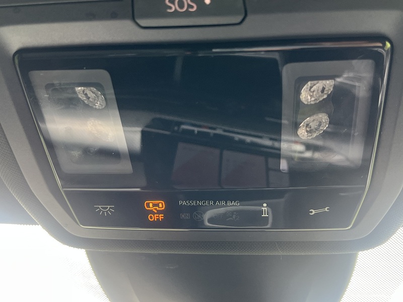 Volkswagen Golf eTSI MHEV R-Line - U11422