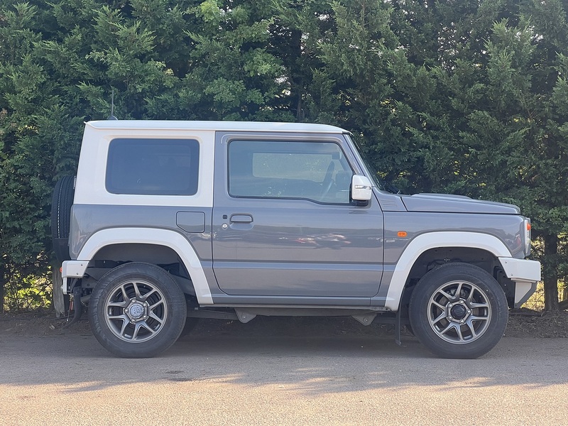 Suzuki Jimny  - U11424
