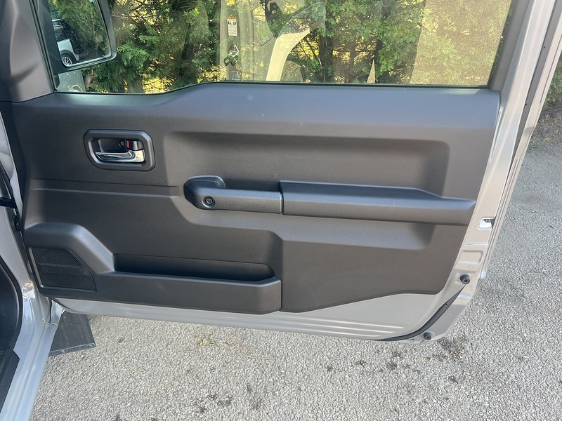 Suzuki Jimny  - U11424