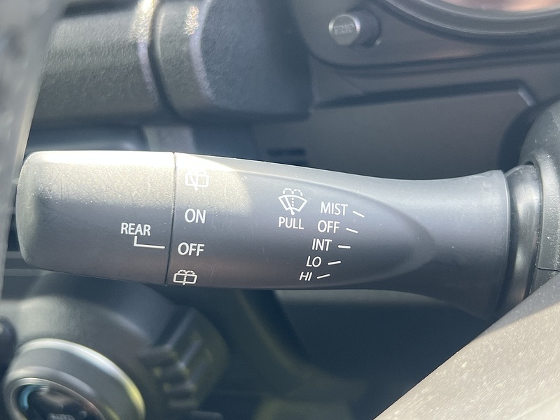 Suzuki Jimny  - U11424