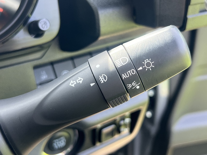 Suzuki Jimny  - U11424