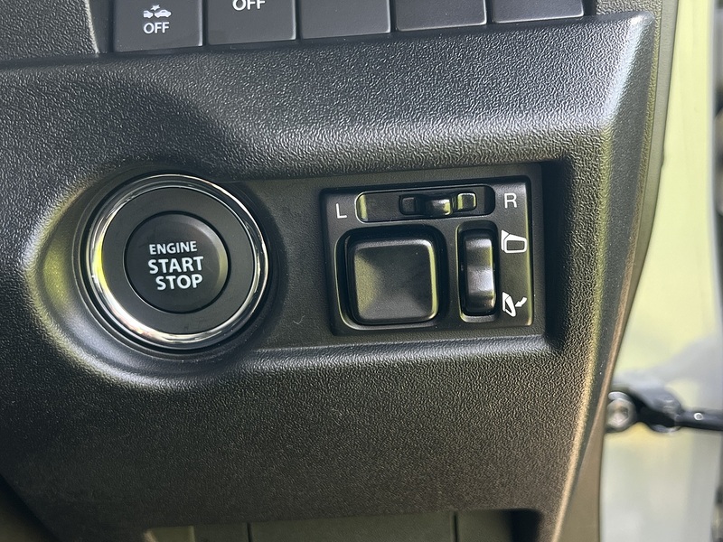 Suzuki Jimny  - U11424