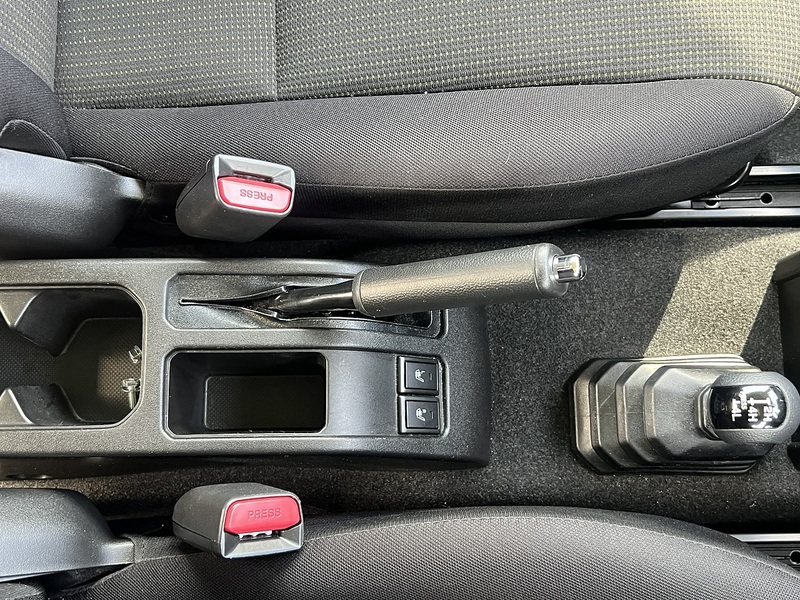 Suzuki Jimny  - U11424