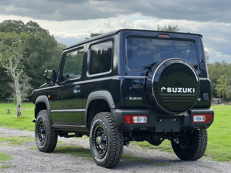 Suzuki Jimny  - U11425