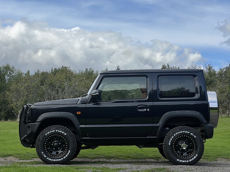 Suzuki Jimny  - U11425