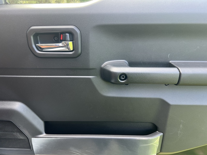 Suzuki Jimny  - U11425