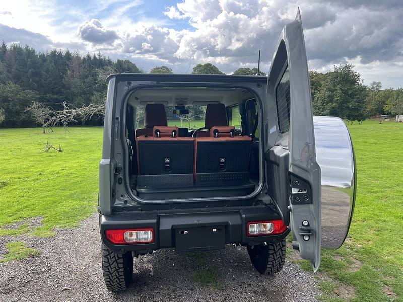 Suzuki Jimny  - U11426