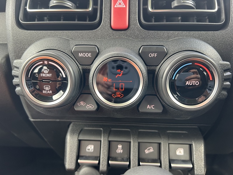 Suzuki Jimny  - U11426