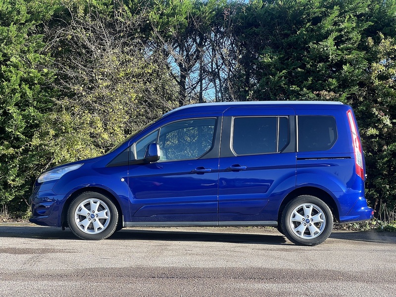 Ford Tourneo Connect TDCi Titanium - U11428
