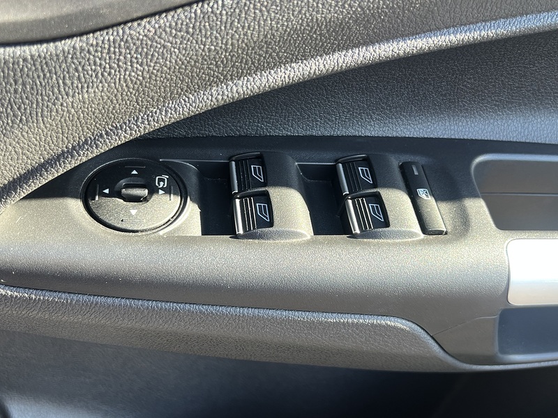 Ford Tourneo Connect TDCi Titanium - U11428