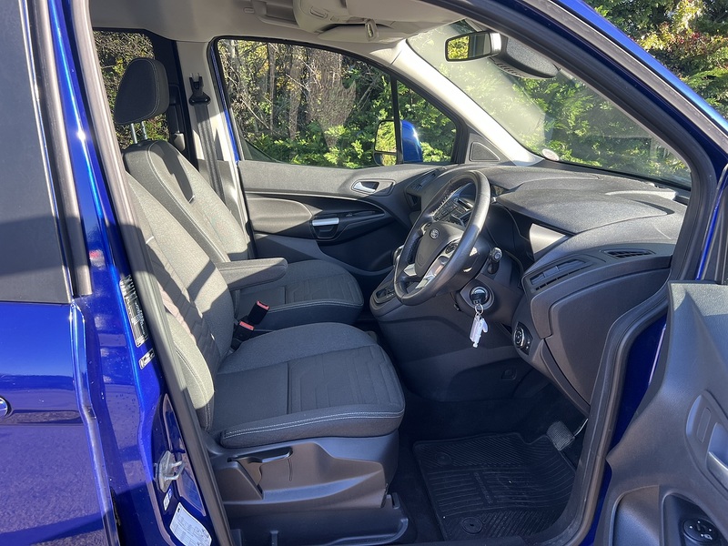 Ford Tourneo Connect TDCi Titanium - U11428