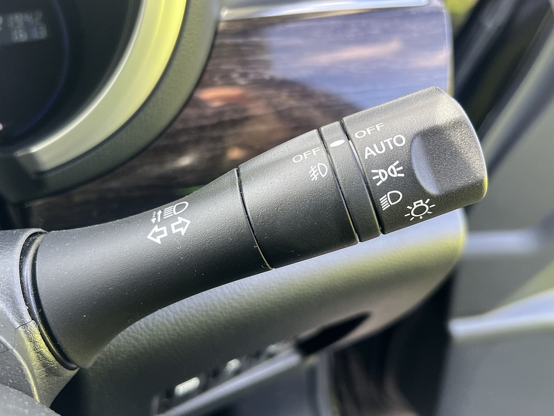 Nissan Elgrand Highway Star - U11431
