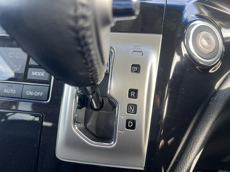 Nissan Elgrand Highway Star - U11431
