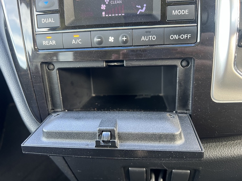 Nissan Elgrand Highway Star - U11431