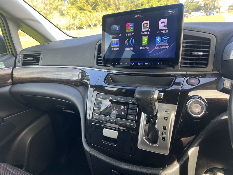 Nissan Elgrand Highway Star - U11431