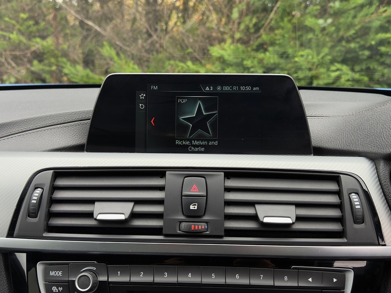 BMW 3 Series 320d M Sport Shadow Edition - U11433