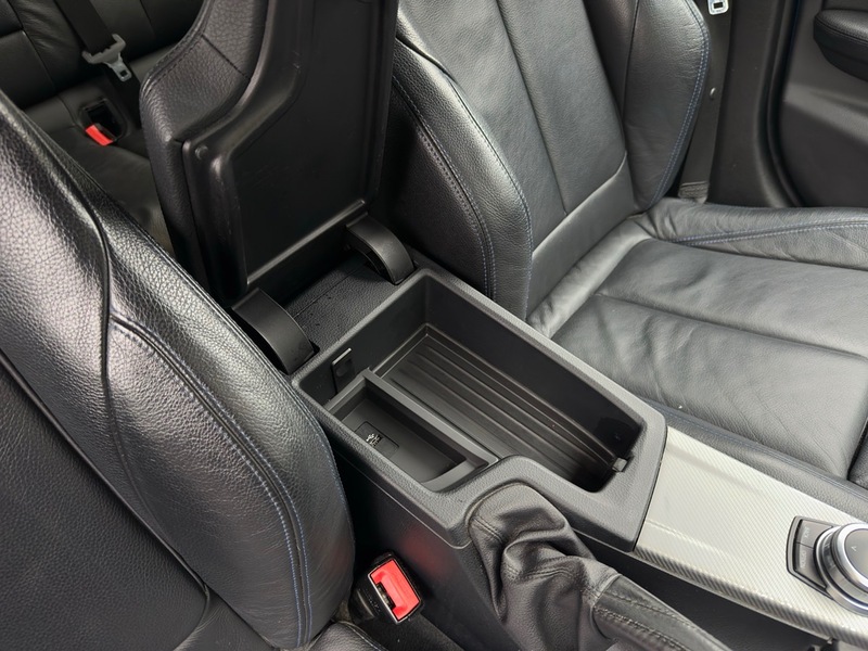 BMW 3 Series 320d M Sport Shadow Edition - U11433