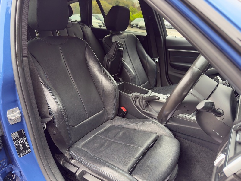 BMW 3 Series 320d M Sport Shadow Edition - U11433