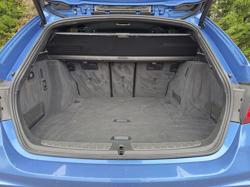 BMW 3 Series 320d M Sport Shadow Edition - U11433