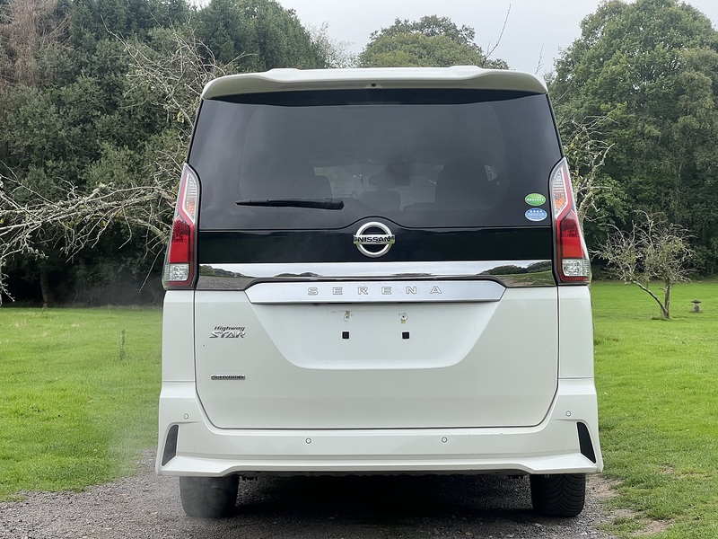 Nissan Serena Highway Star V - U11434