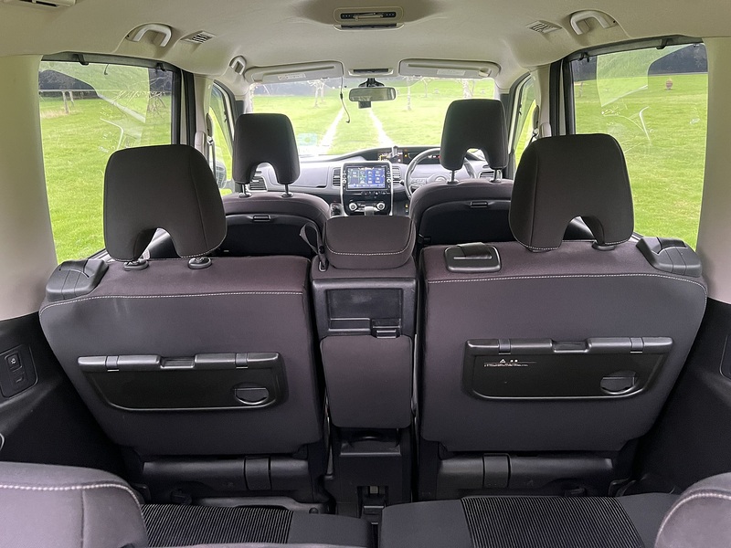 Nissan Serena Highway Star V - U11434