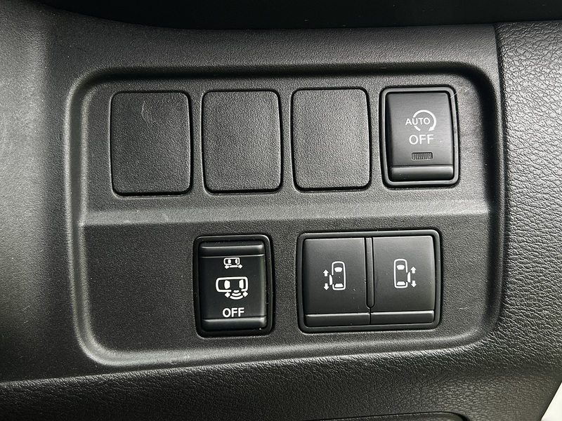 Nissan Serena Highway Star V - U11434