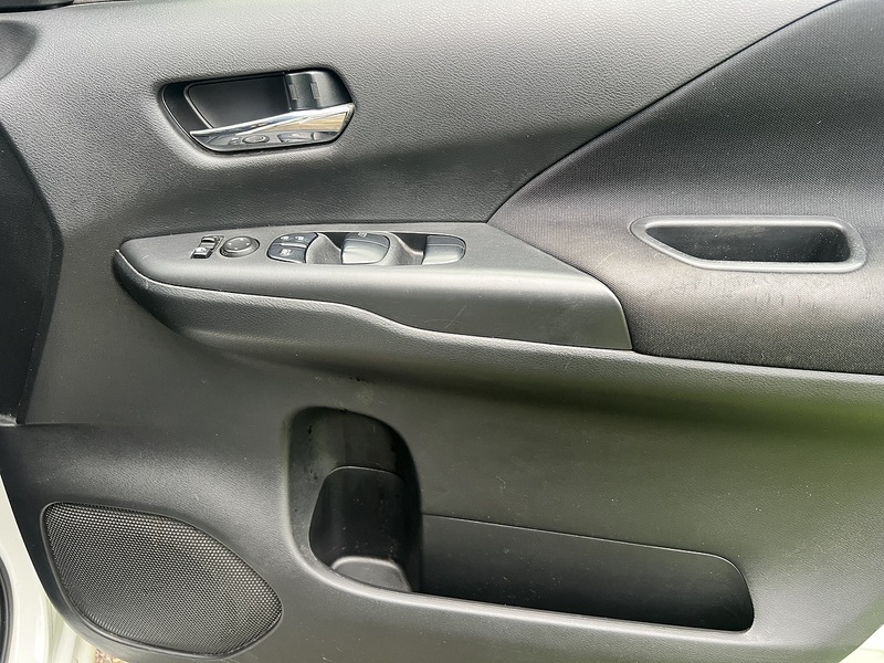 Nissan Serena Highway Star V - U11434