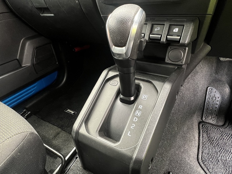 Suzuki Jimny 3 CYLINDER TURBO-CHARGED KEI EDITION - U11436