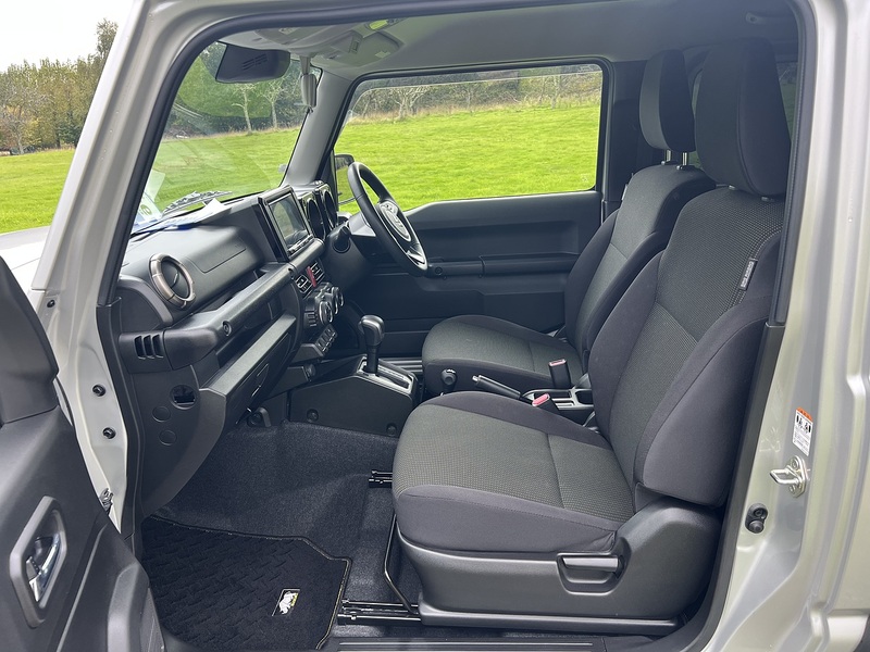 Suzuki Jimny Sz4 - U11437