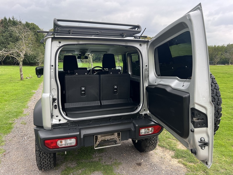 Suzuki Jimny Sz4 - U11437